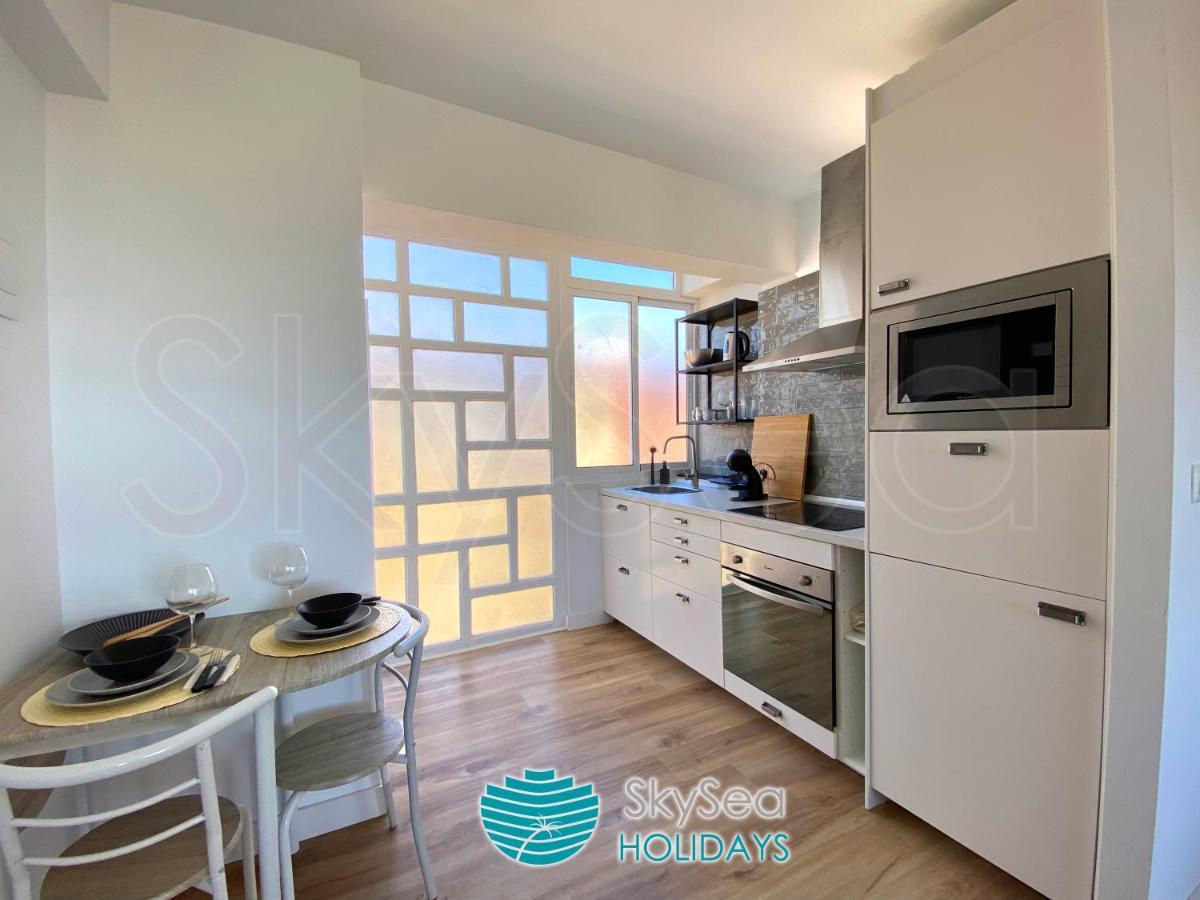 Skyseaholidays Torremolinos Centro Apartment Ngoại thất bức ảnh